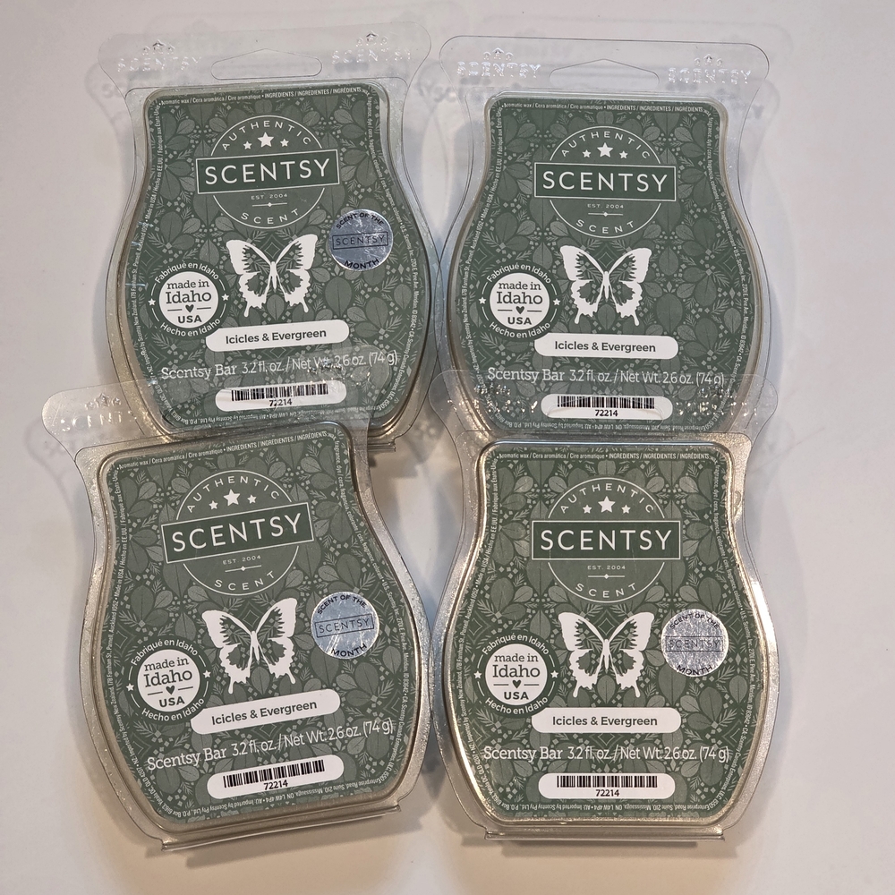 Scentsy Icicles & Evergreen Wax Bars - Green and White